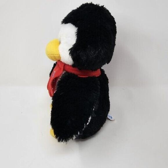 Gaylord Hotel  Ice Show PENGUIN 2015 Red Scarf Plush Stuffed Animal - Picture 7 of 13